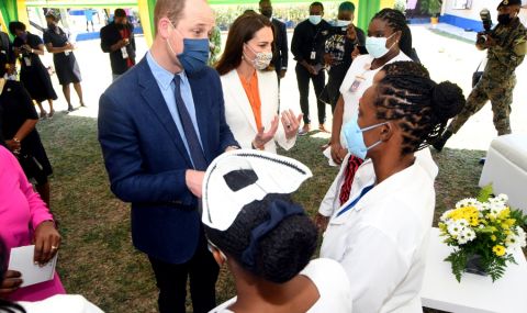  Принц Уилям в Ямайка: Ужасяващото зверство на робството завинаги опетни историята ни - 1