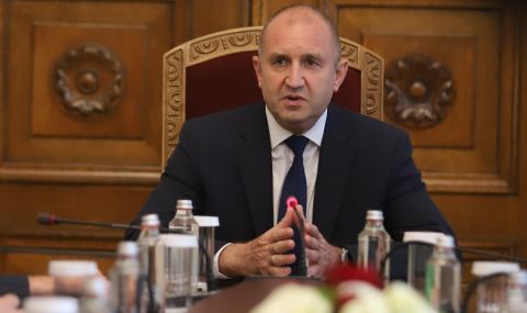 Радев насрочи избори за 2 октомври, Гълъб Донев е премиер - 1