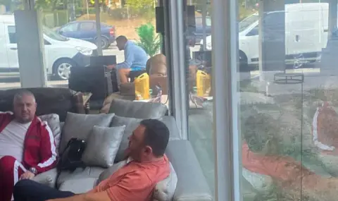 Прокуратурата разследва схеми за източване на бюджета и кражби на коли