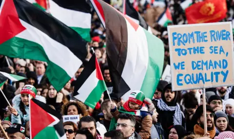 Десетки хиляди в Европа призоваха за постоянно прекратяване на огъня в Газа ВИДЕО - 1