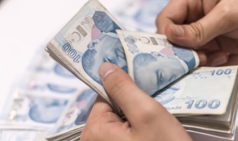 Минималната заплата на държавните служители в Турция става 22 хиляди лири - 1