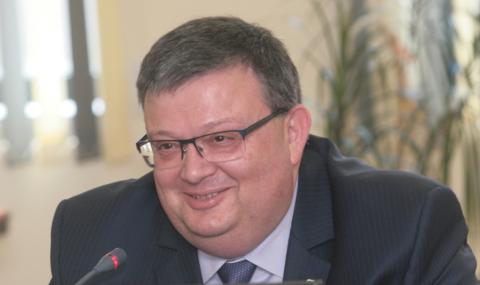 Сотир Цацаров: Пресцентърът на МО не е замесен в истерията с децата в Сливен - 1