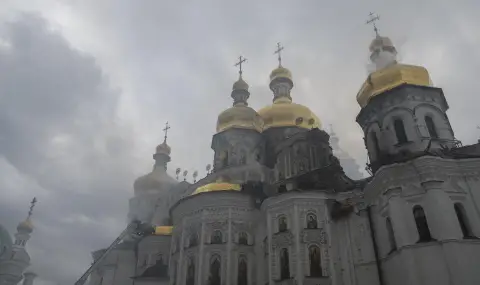 Unprovoked malice: the attack on the Kiev-Pechersk Lavra  - 1