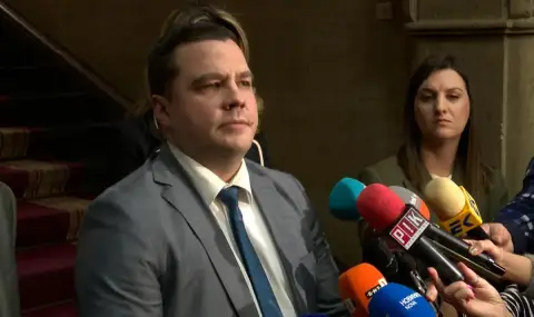 Балабанов към журналист в НС: После индивидуално ще се разправям с Вас! - 1