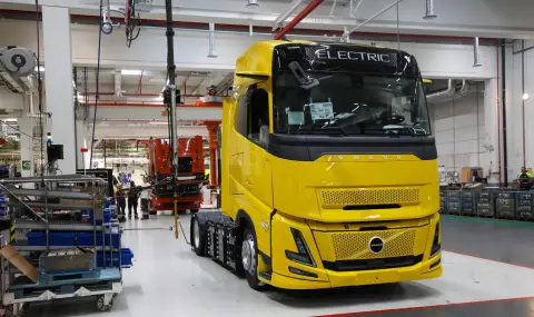 Mexico to lose $15 billion from Trump's new tariffs  - 1