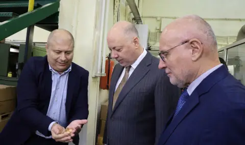 Желязков: Българските евромонети ще са законно платежно средство от 1 януари и ще носят  национални символи