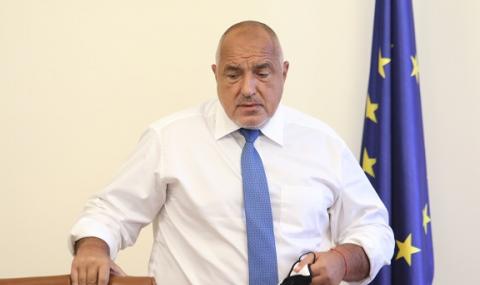 АФП: Българският премиер уволни правосъдния министър, за да спаси кожата си - 1
