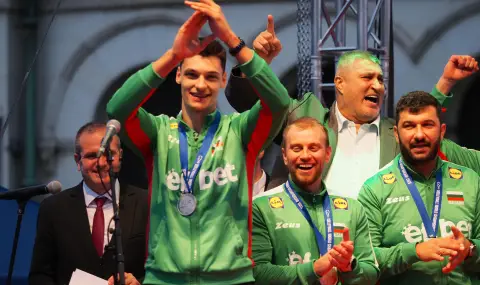 Александър Николов реализира 30 точки, но отборът му загуби - 1