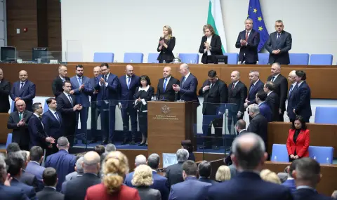 В момента еврозоната е единственият смокинов лист, който дава някаква легитимност на коалиционната власт - 1