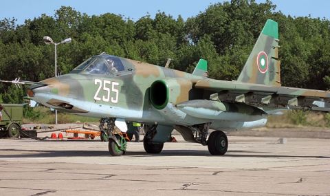 Украйна получи десетина съветски Су-25 в насипен вид - 1