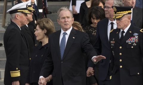 Буш се завърна с гаф, обърка Украйна с Ирак и разсмя публиката ВИДЕО - 1