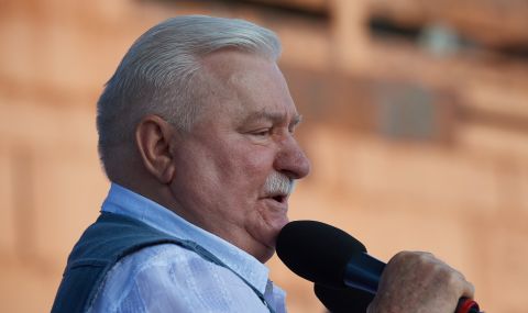 Валенса: Горбачов изигра положителна роля, но по принуда - 1