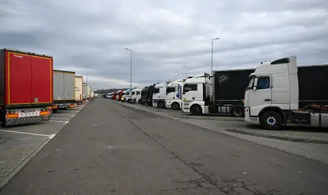 Полските шофьори на камиони прекратяват протеста, постигат споразумение с правителството - 1
