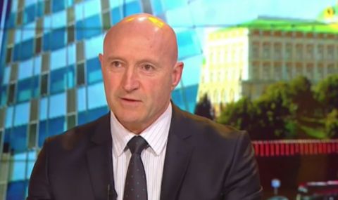 Белев: Няма драма натовски самолети да охраняват небето ни - 1