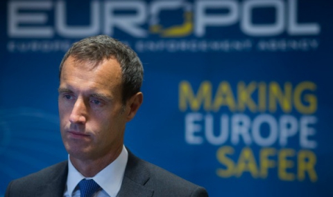 Европол арестува над 500 души и задържа 2.8 тона кокаин - 1
