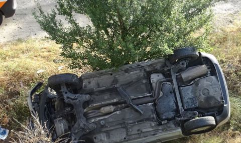 26-годишен шофьор без книжка загина край русенското село Семерджиево - 1