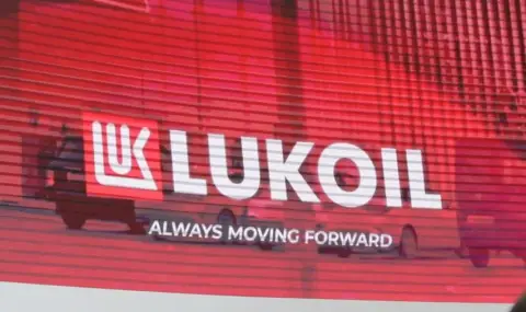 "Lukoil temporarily transfers oil terminal at Chisinau International Airport  - 1