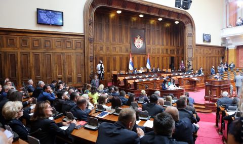 Сърбия прие закон за равенство между половете - 1