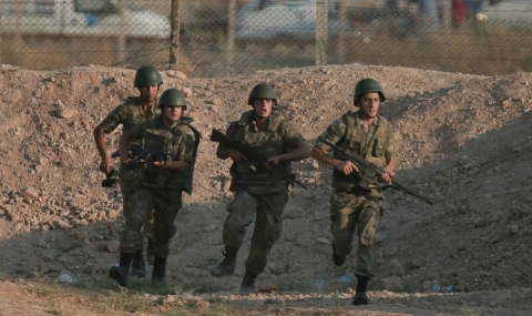 Турция праща още 300 войници в Сирия - 1