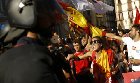 Испания може да отнеме автономията на Каталуния - 1