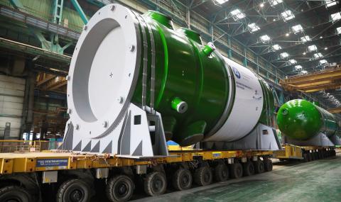 Русия изпрати масивно атомно оборудване на дълъг път от 14 000 км - 1