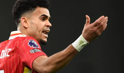 Байерн Мюнхен настъпва мощно за Луис Диас  - 1