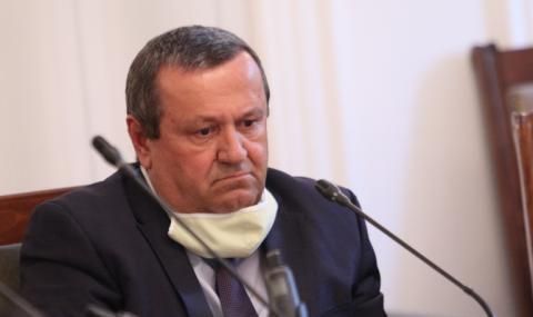 Адемов: Можеше преди преизчислените пенсии да се подготви компенсиране - 1