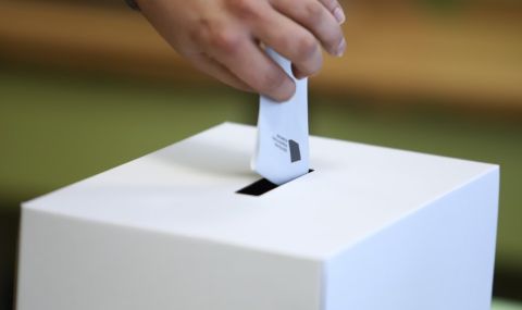 Печатницата на БНБ отпечатва за изборите 7 млн. хартиени бюлетини - 1