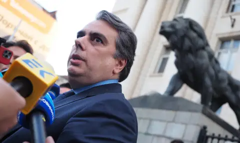 Асен Василев: Пламенка Димитрова е намесила името ми, отказвам се от имунитета си - 1