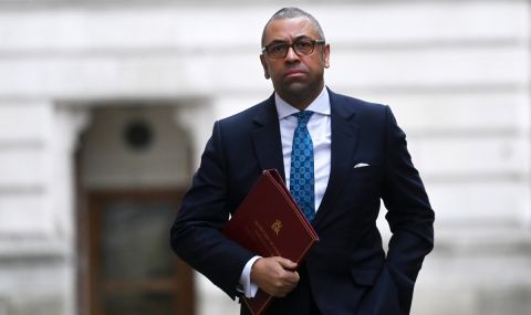 Великобритания с нови санкции срещу Русия - 1