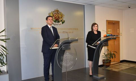 Нинова: Правителството ще е реваншистко към БСП, Радев пак ни предаде - 1