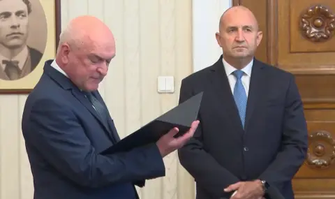 Radev accepted the composition of the Glavchev-2 cabinet.  Atanas Ilkov replaces Kalin Stoyanov  - 1