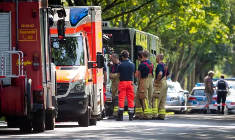 Tourist bus overturns in Germany, there are victims - 1