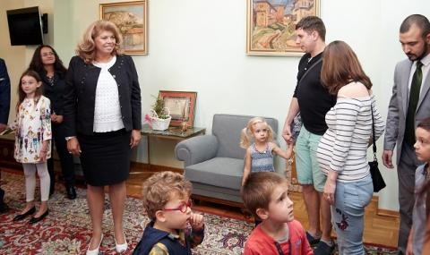Илияна Йотова: Нямаме информации за заплахи към президентството - 1