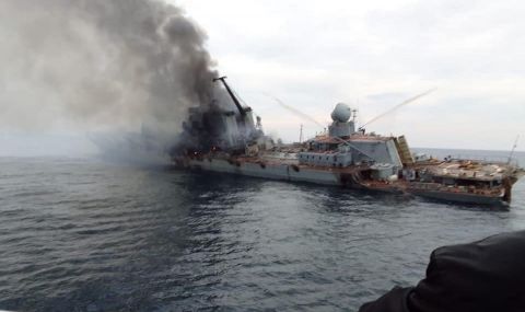Семействата на моряци от потъналия „Москва“ питат Путин: Къде са синовете ни? - 1