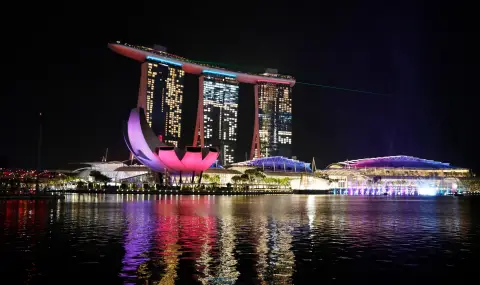 Why is Singapore so clean  - 1