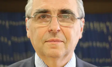 Български учен e удостоен със световен медал, даван досега само 8 пъти - 1