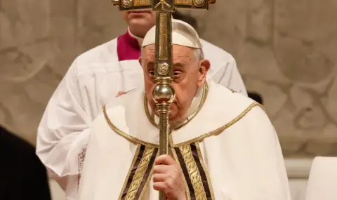 Папа Франциск: Мирът отново е отхвърлен от безсмислената логика на войната - 1