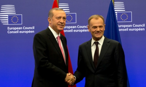 ЕС и Турция обсъдили създаването на буферна зона в Сирия - 1