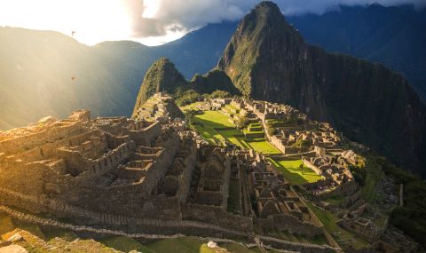 Кални свлачища отнеха живота на 36 души в Перу - 1