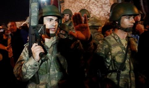 Доживотни присъди за войниците, опитали да убият Ердоган - 1