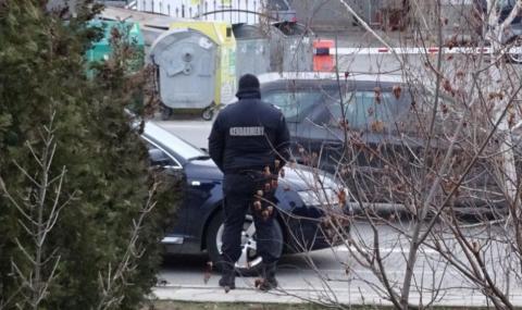 Жандармерия и полиция в ромската махала на Благоевград СНИМКИ - 1