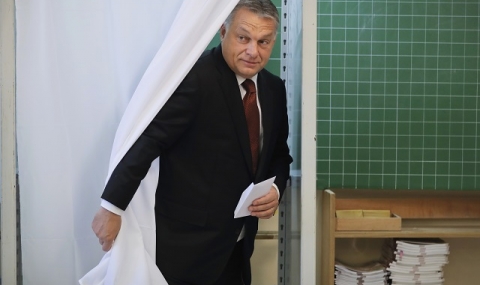Унгарски националисти искат оставката на Орбан - 1