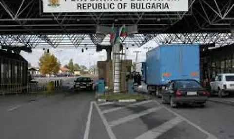 Интензивен трафик на камиони на някои гранични пунктове с Румъния и Турция - 1