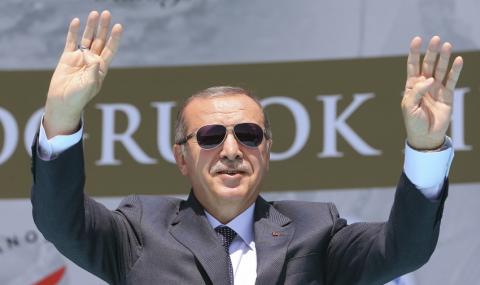 Ердоган: Аз трябва да контролирам разузнаването! - 1