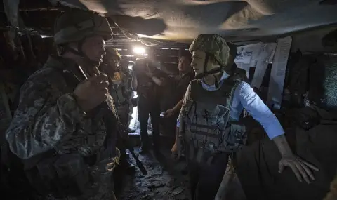 At the request of the Pentagon! American generals pressure Volodymyr Zelensky to accept the American peace plan  - 1