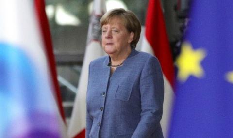 Германците не са единодушни за бъдещето на Меркел - 1