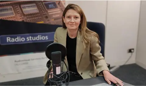 Цветелина Пенкова: „Няма да позволим ключови социални политики да бъдат пожертвани заради бюджетна неяснота и политически приоритети“ - 1