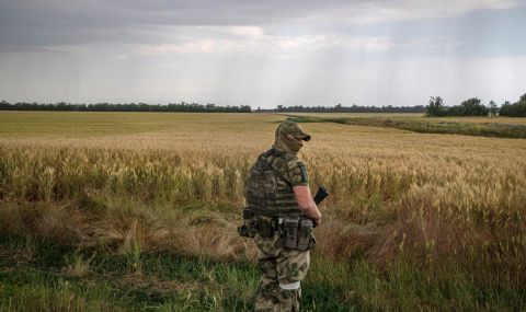 Гърция предлага да предостави кораби за износа на зърно от Украйна - 1