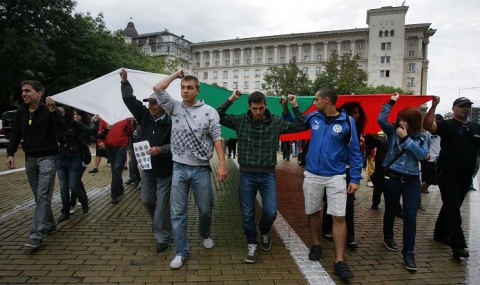 Световните медии: Протестите в България не стихват - 1
